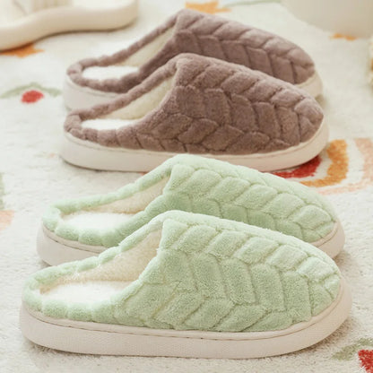 2025 New Winter Slippers - Plush Fleece-Lined House Slides with Thick Non-Slip Sole